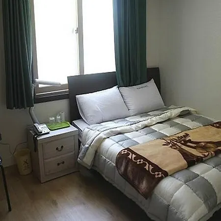 Busan Tower Guesthouse